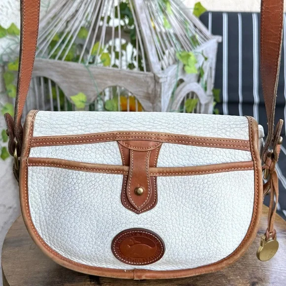 Dooney and Bourke Vintage Crossbody Bag - Picture 3 of 15